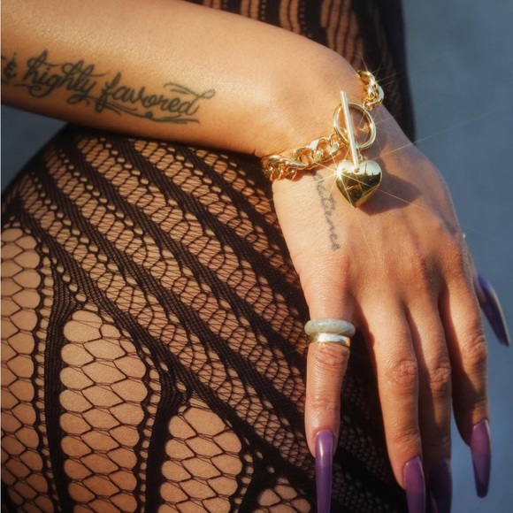 Stunning gold link heart locket necklace and bracelet - Picture 5 of 7